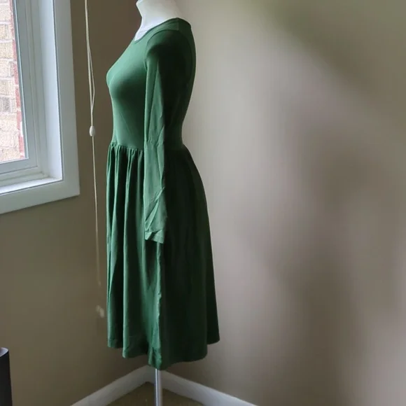 Asos modest long sleeve green midi dress with elastic waist size 6 - Picture 4 of 7